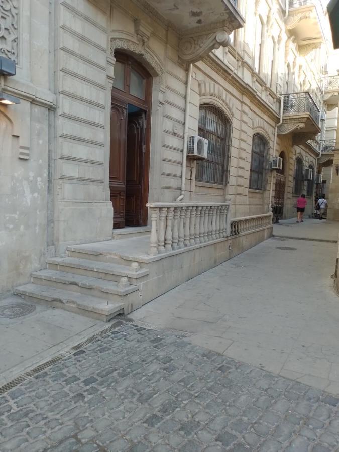 Delux Duplex Apartment In Old City Baku Exterior photo